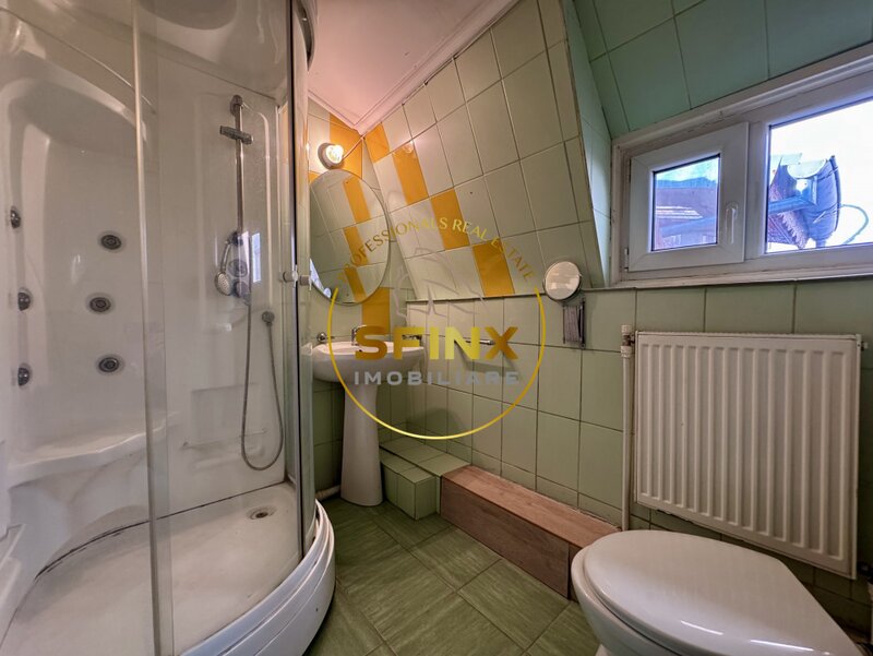 Vila P+M 168 mp utili ideala pentru clinica sau birouri, metrou