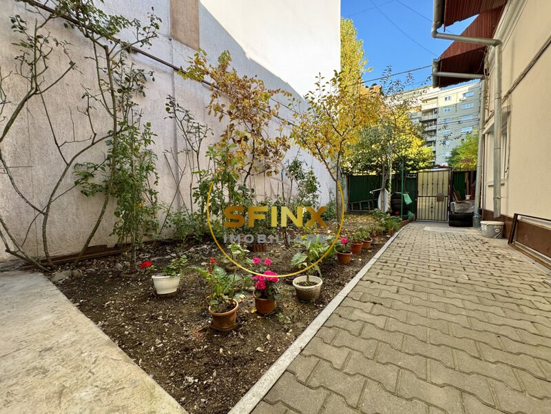 Vila P+M 168 mp utili ideala pentru clinica sau birouri, metrou